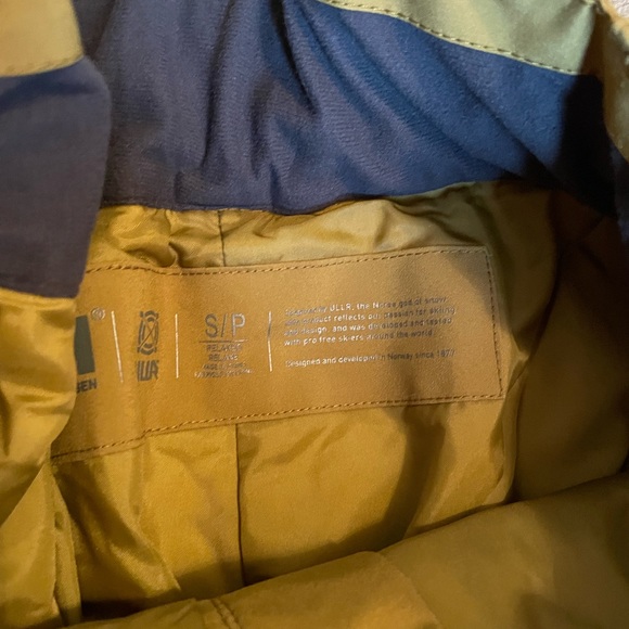 Helly Hanson Switch Cargo Insulated Pants - Picture 3 of 7